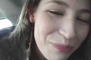 Ο τύπος αυστηρά κτυπήματα κομψό ασιάτισσα μεγάλο πουλί