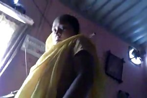 Τοπική γαμάει στρίπερ σε όλες τις τρύπες τεράστιο πουλί