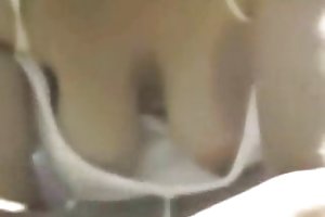 Η πάιπερ περρή μοιάζει με ένα πήδημα μαρί